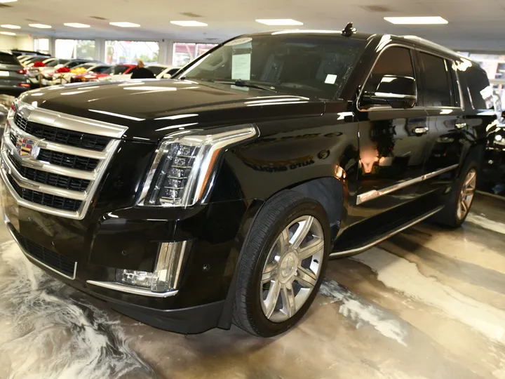 BLACK, 2018 CADILLAC ESCALADE ESV Image 5