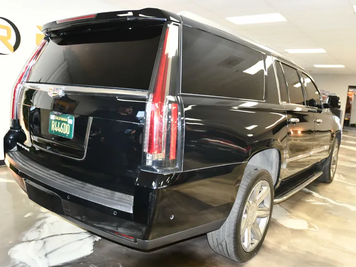 BLACK, 2018 CADILLAC ESCALADE ESV Image 12