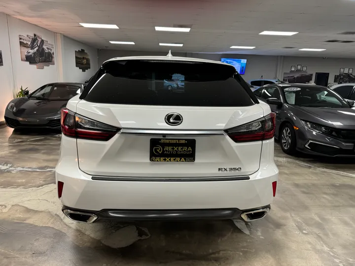 WHITE, 2017 LEXUS RX Image 10