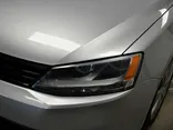 SILVER, 2011 VOLKSWAGEN JETTA Thumnail Image 4