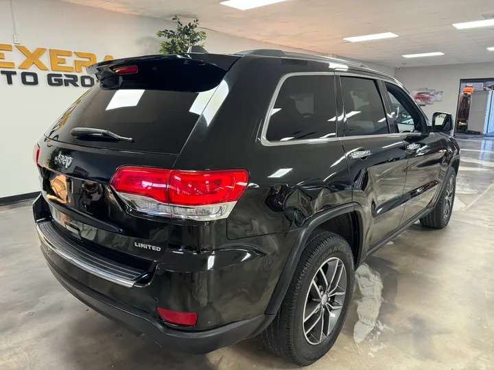 BLACK, 2018 JEEP GRAND CHEROKEE Image 13