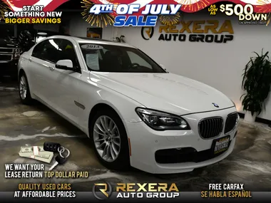 WHITE, 2013 BMW 7 SERIES Image 