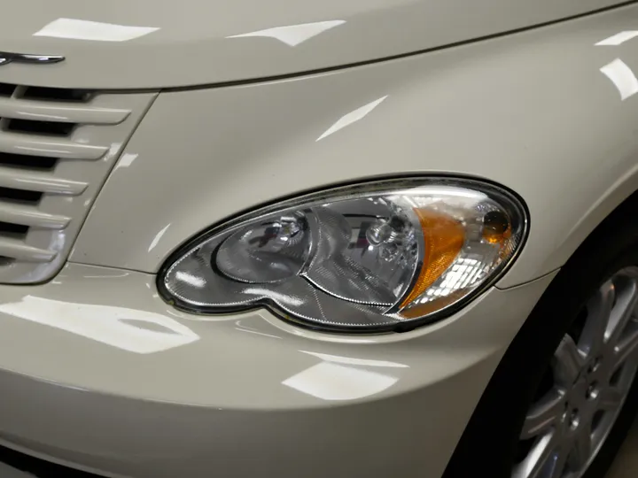 WHITE, 2008 CHRYSLER PT CRUISER Image 4