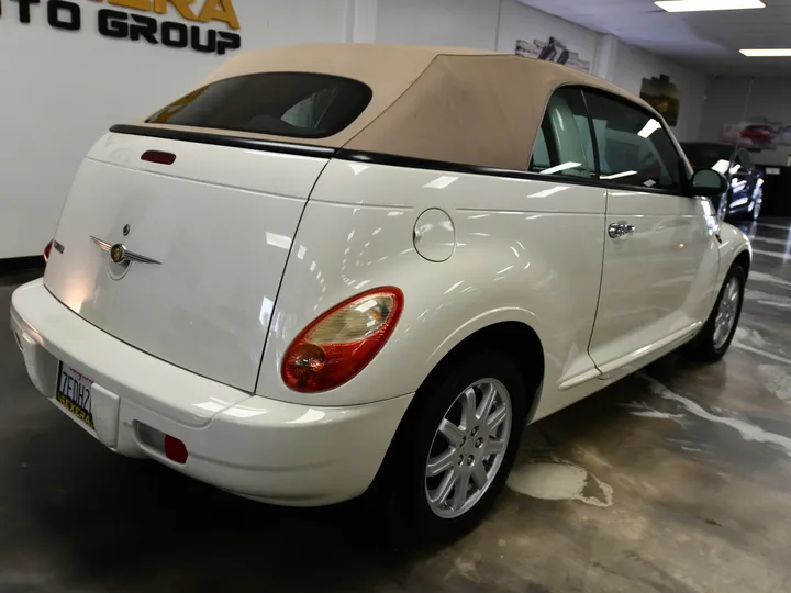 WHITE, 2008 CHRYSLER PT CRUISER Image 12