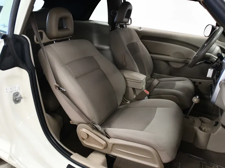 WHITE, 2008 CHRYSLER PT CRUISER Image 19