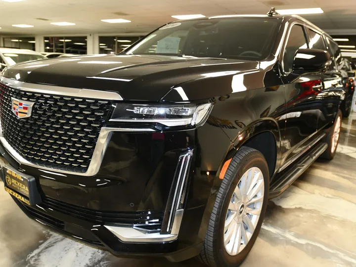 BLACK, 2024 CADILLAC ESCALADE ESV Image 5