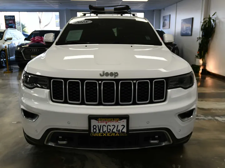 WHITE, 2018 JEEP GRAND CHEROKEE Image 2