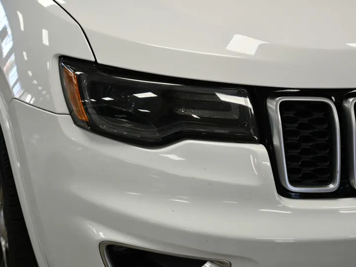 WHITE, 2018 JEEP GRAND CHEROKEE Image 3