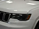 WHITE, 2018 JEEP GRAND CHEROKEE Thumnail Image 4