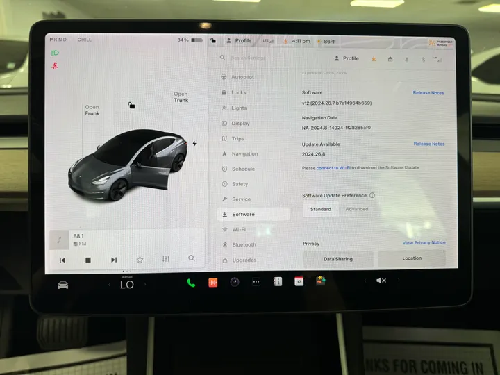 GRAY, 2018 TESLA MODEL 3 Image 24