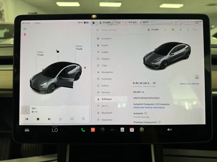 GRAY, 2018 TESLA MODEL 3 Image 26