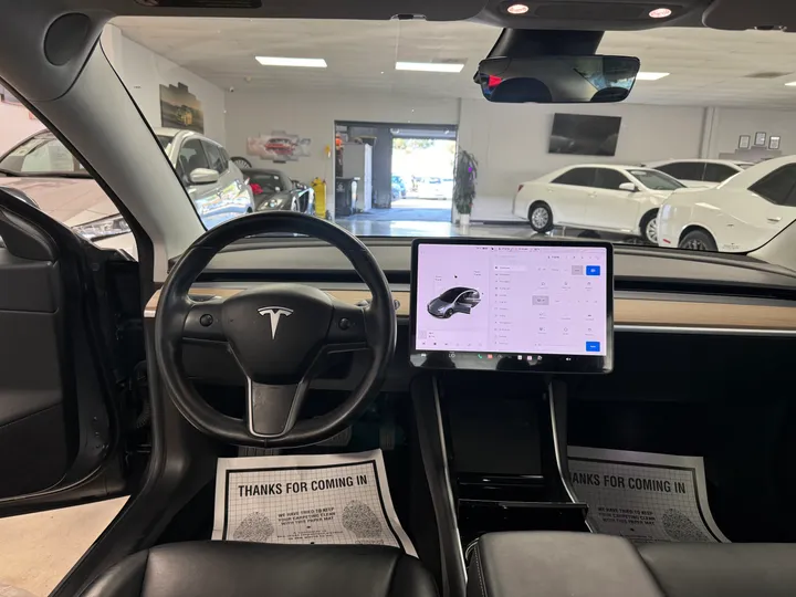 GRAY, 2018 TESLA MODEL 3 Image 39