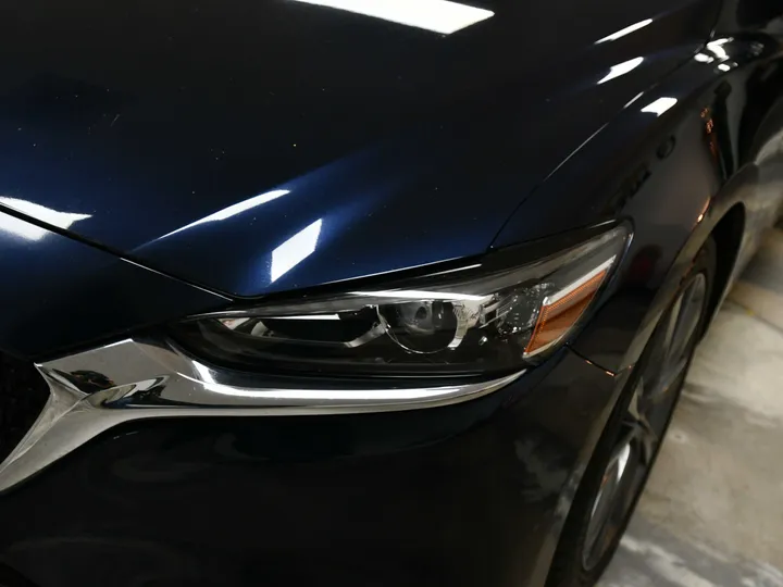 BLUE, 2018 MAZDA MAZDA6 Image 4