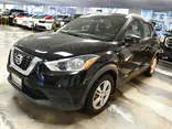 BLACK, 2019 NISSAN KICKS Thumnail Image 4