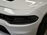 WHITE, 2019 DODGE CHARGER Thumnail Image 4