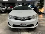 WHITE, 2014 TOYOTA CAMRY Thumnail Image 2