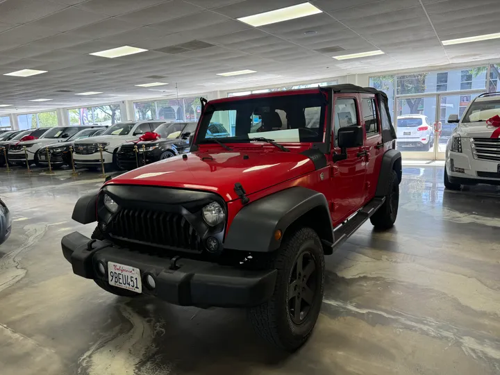 RED, 2017 JEEP WRANGLER UNLIMITED Image 3