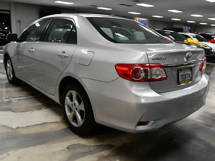 SILVER, 2013 TOYOTA COROLLA Image 8