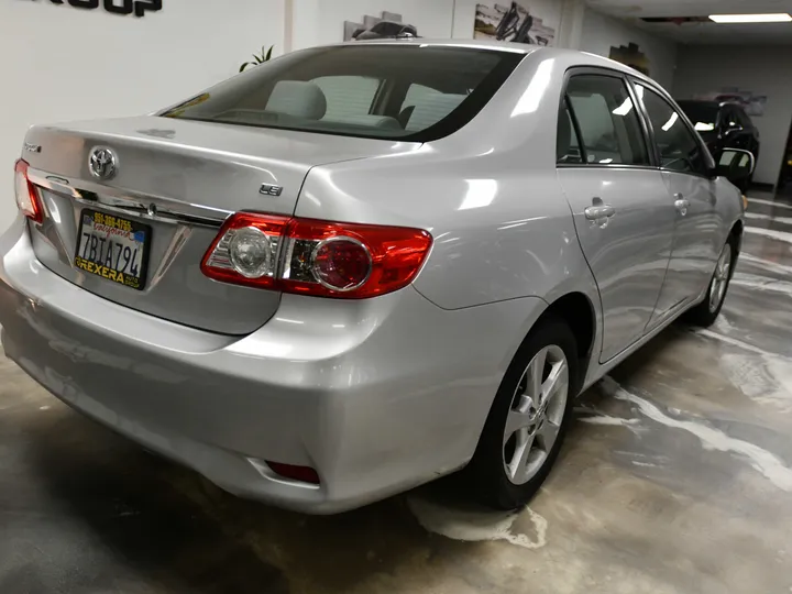 SILVER, 2013 TOYOTA COROLLA Image 12