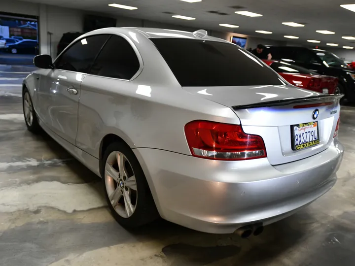 SILVER, 2012 BMW 1 SERIES Image 8