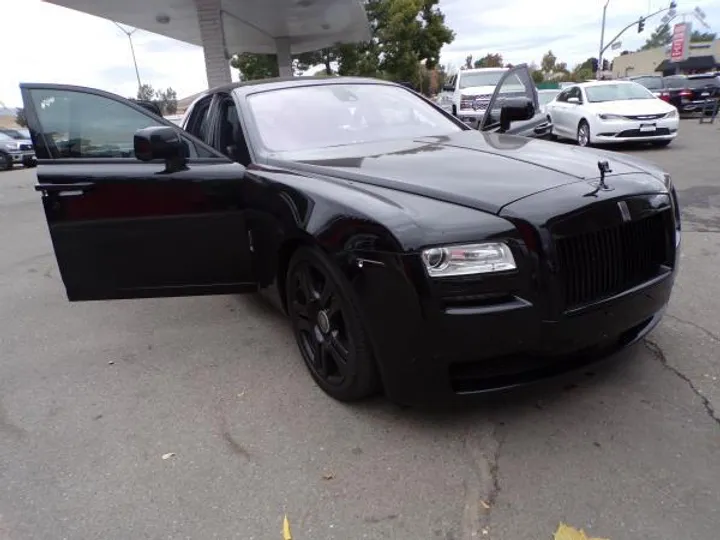 BLACK, 2010 ROLLS ROYCE GHOST Image 28