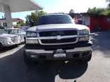 BEIGE, 2005 CHEVROLET SILVERADO 1500 CREW CAB Thumnail Image 2