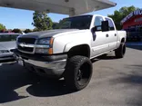 BEIGE, 2005 CHEVROLET SILVERADO 1500 CREW CAB Thumnail Image 1