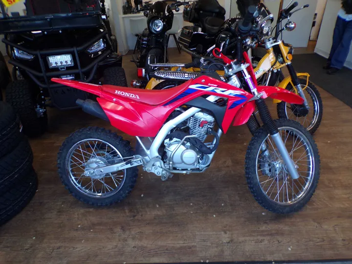 2023 HONDA CRF125 Image 2