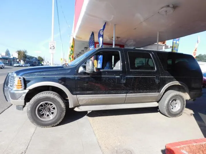 BLACK, 2000 FORD EXCURSION Image 2