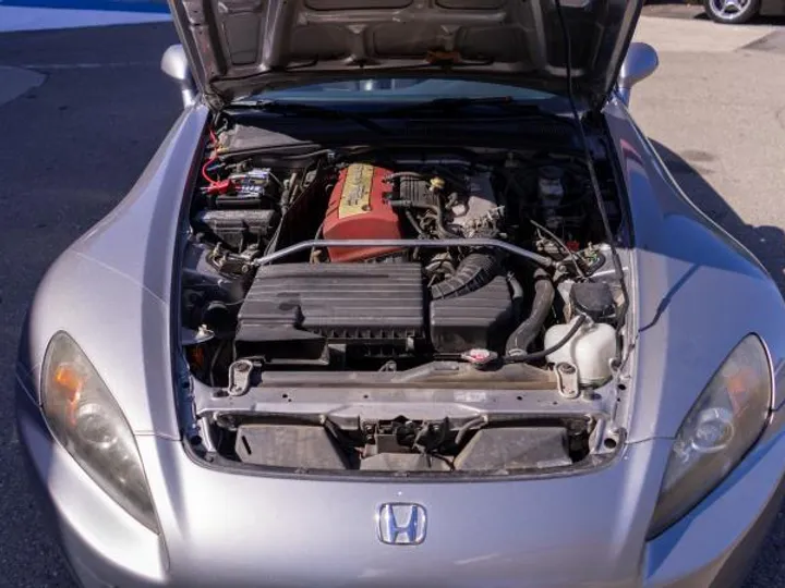 GRAY, 2004 HONDA S2000 Image 10