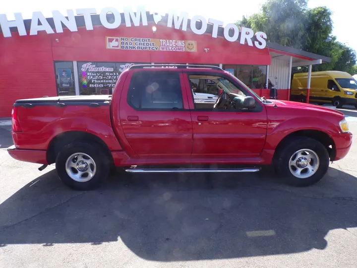 RED, 2005 FORD EXPLORER SPORT TRAC Image 21