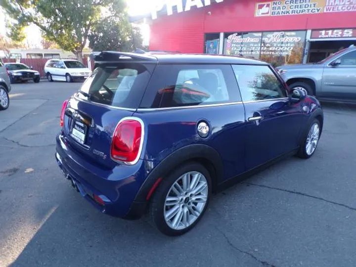 BLUE, 2014 MINI S COOPER Image 6