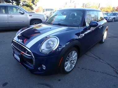 BLUE, 2014 MINI S COOPER Image 33