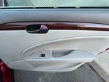 RED, 2006 BUICK LUCERNE Thumnail Image 21