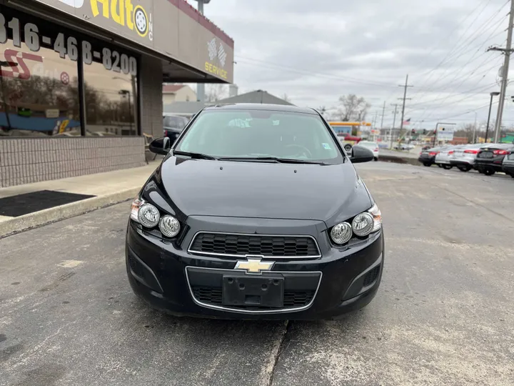 BLACK, 2013 CHEVROLET SONIC Image 2