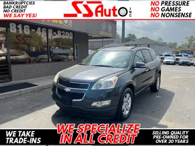 GRAY, 2012 CHEVROLET TRAVERSE Image 6