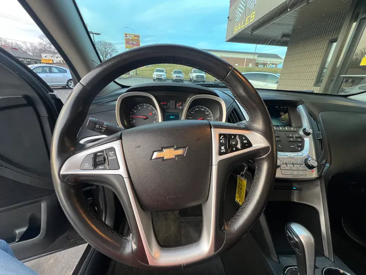 GRAY, 2015 CHEVROLET EQUINOX Image 20