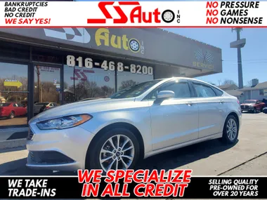 SILVER, 2017 FORD FUSION Image 