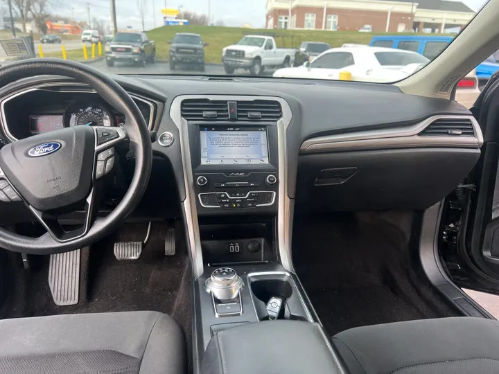 BLACK, 2019 FORD FUSION Image 12