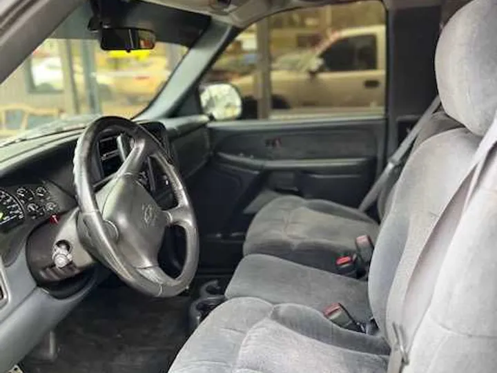 WHITE, 2001 CHEVROLET SILVERADO 1500 EXTENDED CAB Image 6