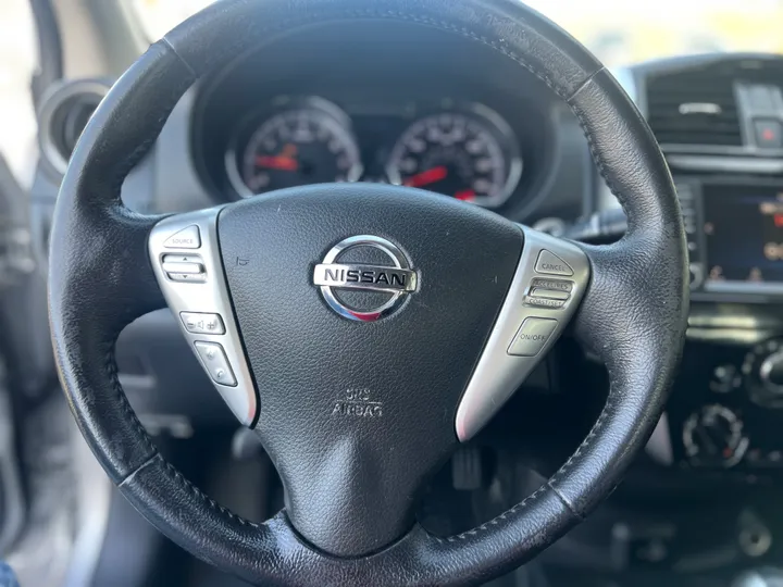 SILVER, 2019 NISSAN VERSA Image 40