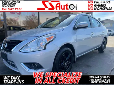 SILVER, 2019 NISSAN VERSA Image 