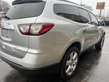 SILVER, 2016 CHEVROLET TRAVERSE Thumnail Image 9