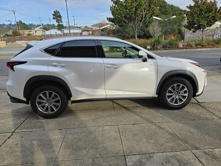 WHITE, 2018 LEXUS NX Image 7