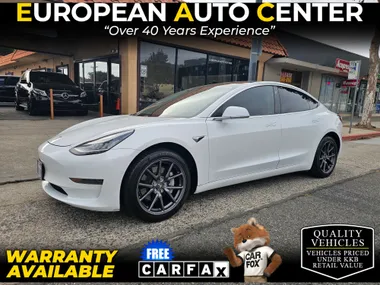 WHITE, 2019 TESLA MODEL 3 Image 