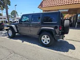 GRAY, 2018 JEEP WRANGLER UNLIMITED Thumnail Image 17