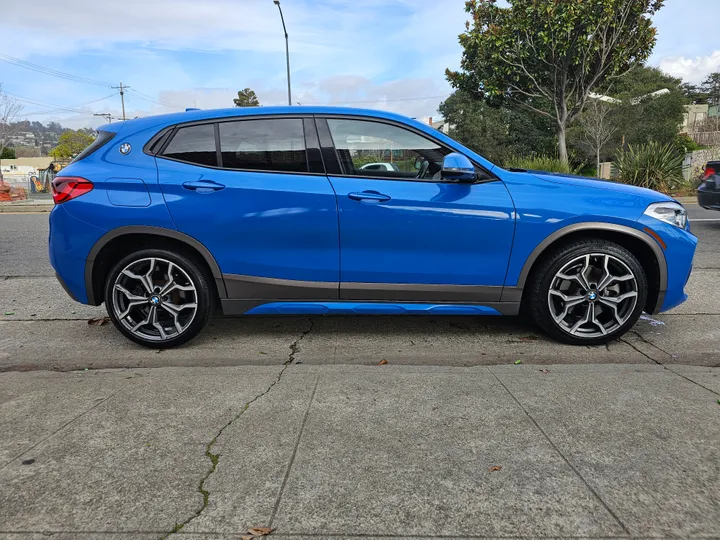 BLUE, 2018 BMW X2 Image 7