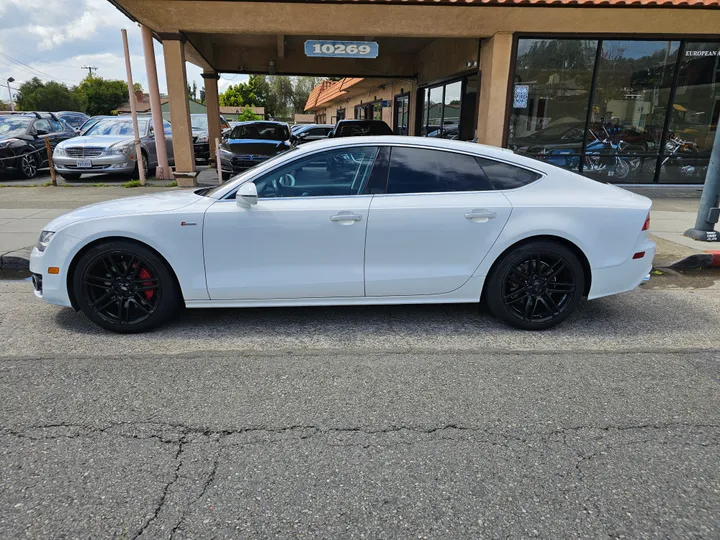 WHITE, 2015 AUDI A7 Image 3