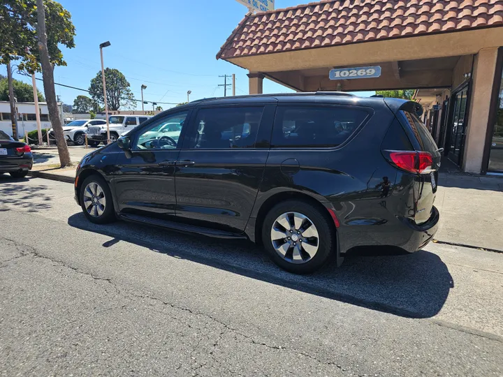 BEIGE, 2018 CHRYSLER PACIFICA HYBRID Image 4