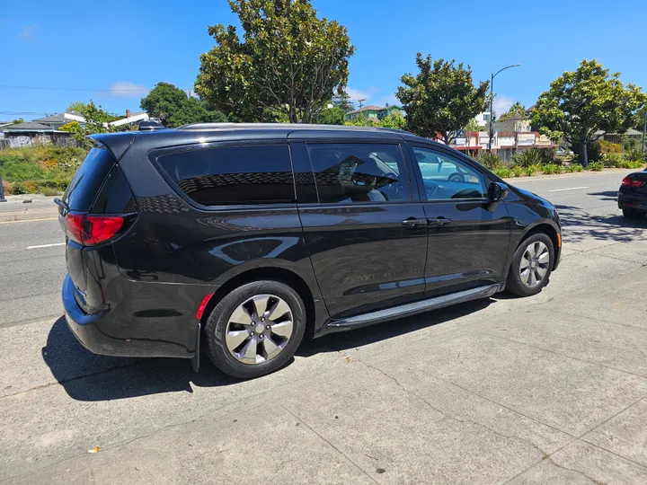 BEIGE, 2018 CHRYSLER PACIFICA HYBRID Image 6